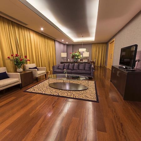 Hotel Grand Swiss Erbil Esterno foto