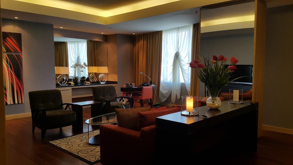 Hotel Grand Swiss Erbil Esterno foto