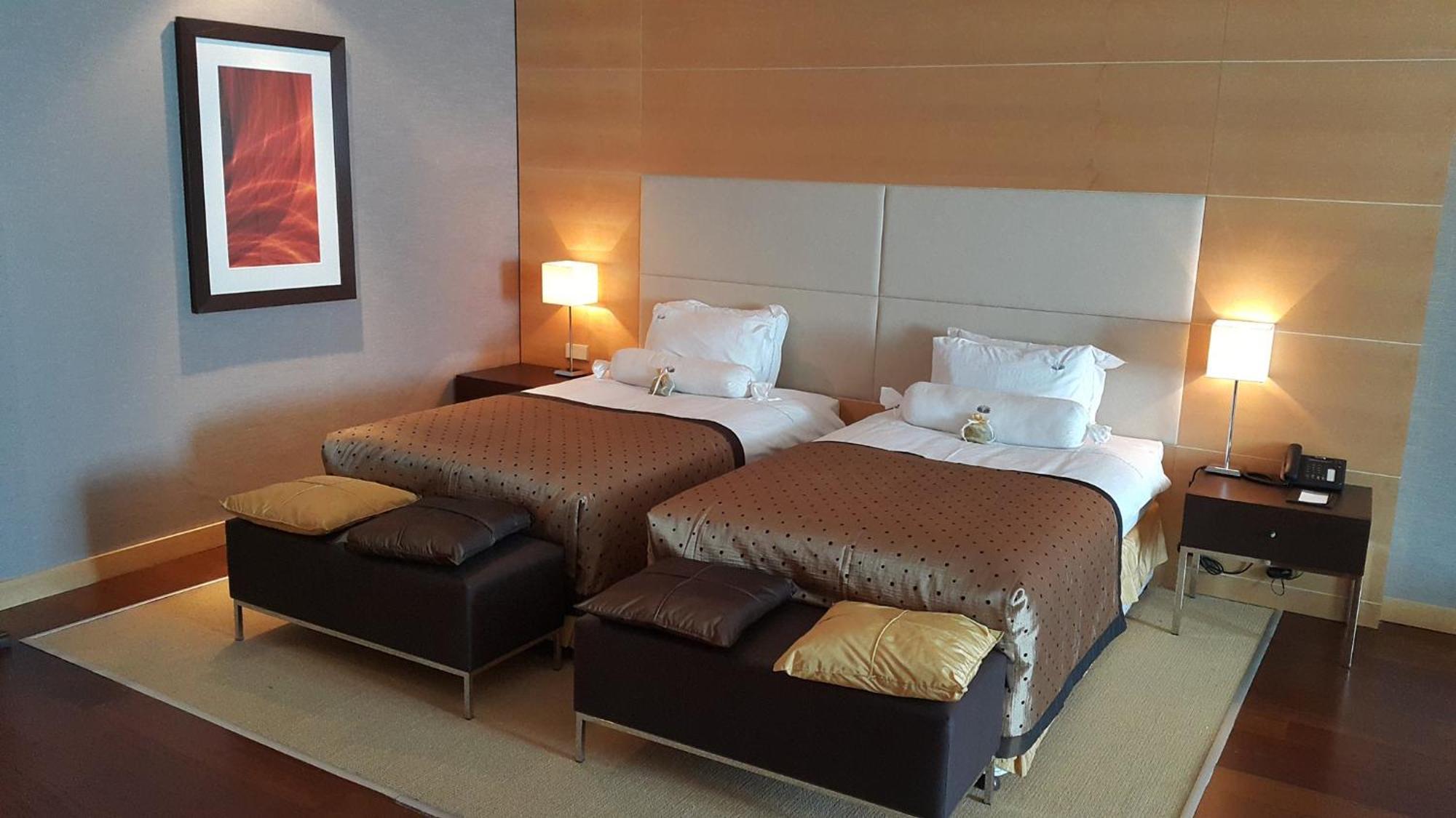 Hotel Grand Swiss Erbil Esterno foto