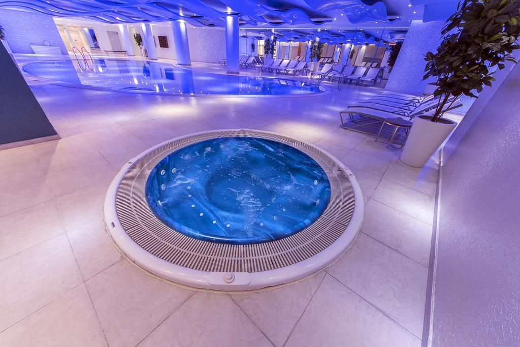 Hotel Grand Swiss Erbil Esterno foto