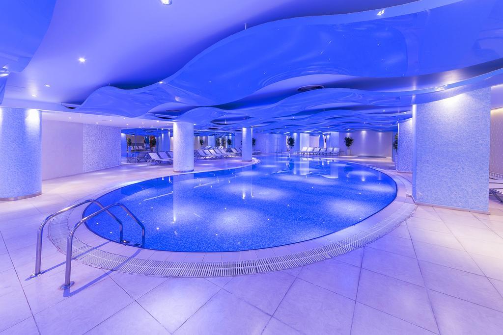 Hotel Grand Swiss Erbil Esterno foto