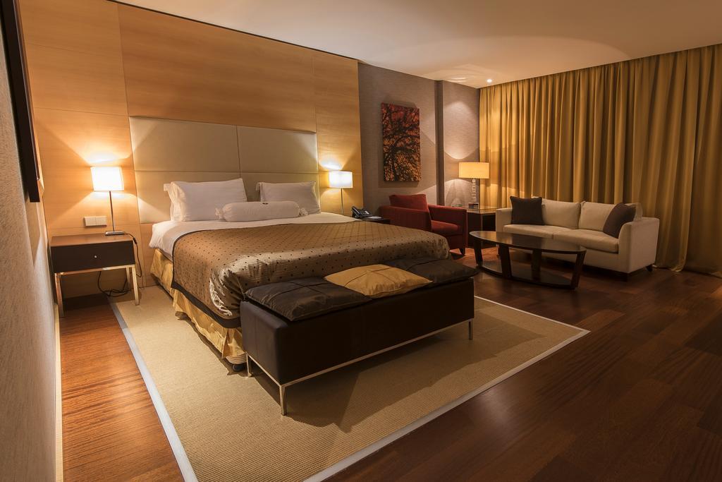 Hotel Grand Swiss Erbil Esterno foto